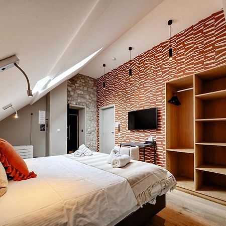 Hotel Le Manoir マルシュ・アン・ファメンヌ エクステリア 写真