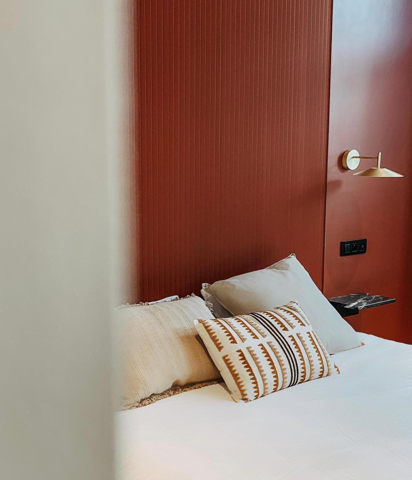 Hotel Le Manoir マルシュ・アン・ファメンヌ エクステリア 写真